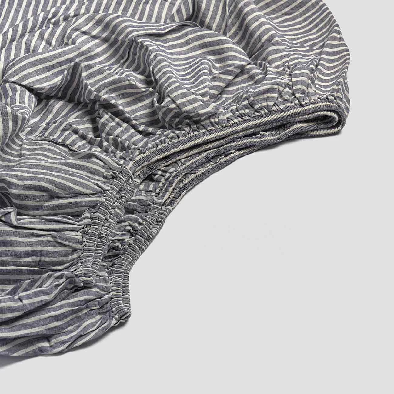 Midnight Stripe Linen Sheet Set 8 Midnight Stripe Linen Sheet Set - Image 6