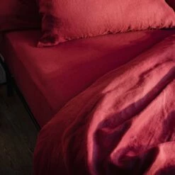Merlot Linen Flat Sheet -Bed Linings Sales Shop Piglet in Bed Linen Bedding Merlot Lifestyle 7 3190fe65 8325 4ab8 9215 4c01630ee6b7
