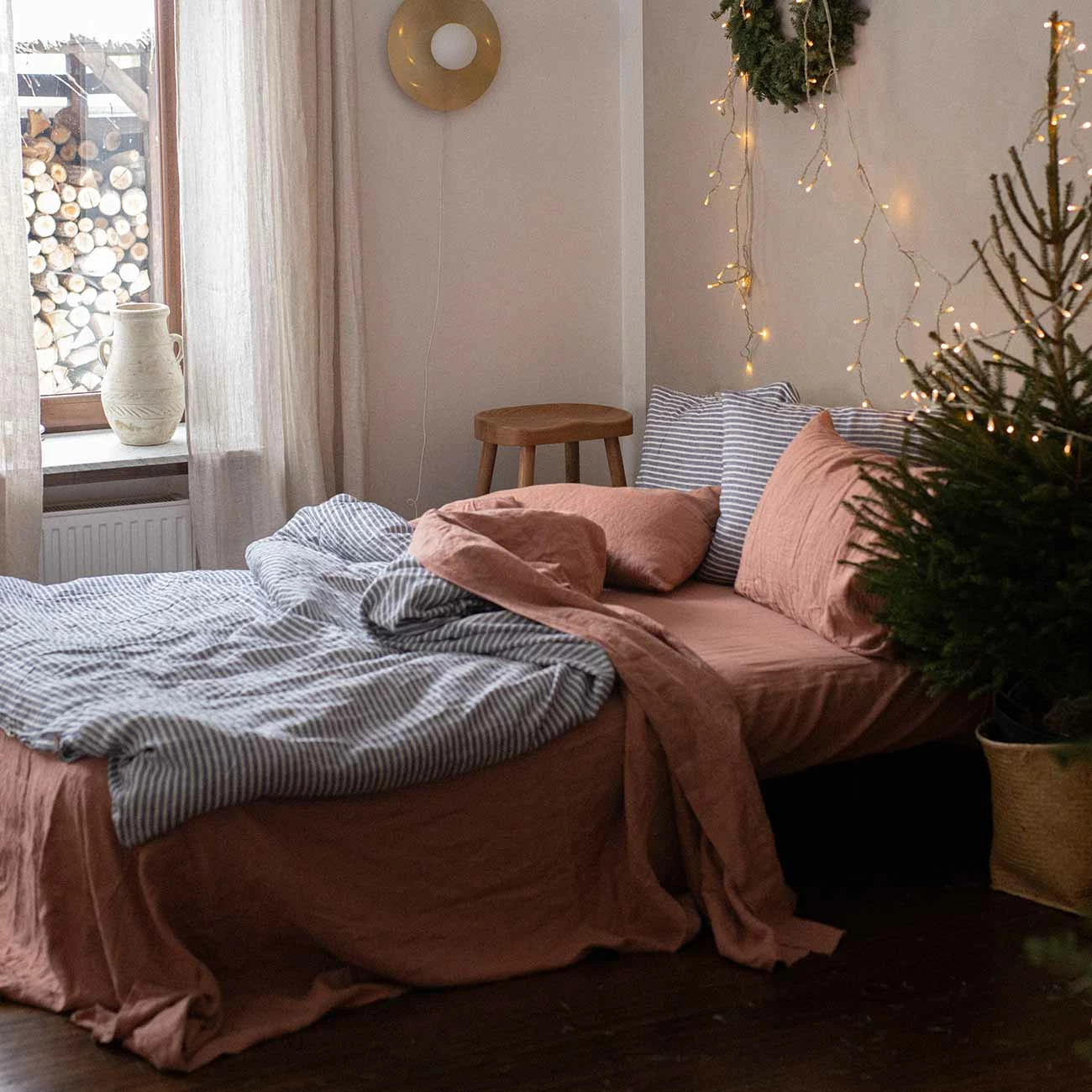 Midnight Stripe Linen Duvet Cover 6 Midnight Stripe Linen Duvet Cover - Image 4