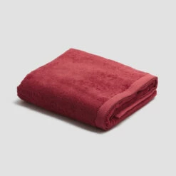 Mineral Red Organic Cotton Bath Sheet