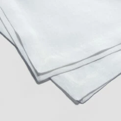 White Linen Table Runner 13 White Linen Table Runner -Bed Linings Sales Shop PigletinBed LinenTablewareDetails White greyBG 021d3396 5539 4362 9a11 c38bd19e46ad 1