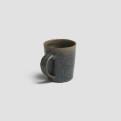 Nori Pottery West Mug -Bed Linings Sales Shop PigletinBed Tableware PotteryWest Mug Nori 3 GreyBG