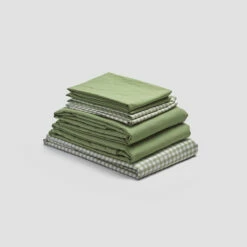 Pear Small Gingham Cotton Percale Bundle 15 Pear Small Gingham Cotton Percale Bundle -Bed Linings Sales Shop PigletinBed WashedCottonBedtimeBundle PearGingham Mix Match V1 PearPlain greyBG 1